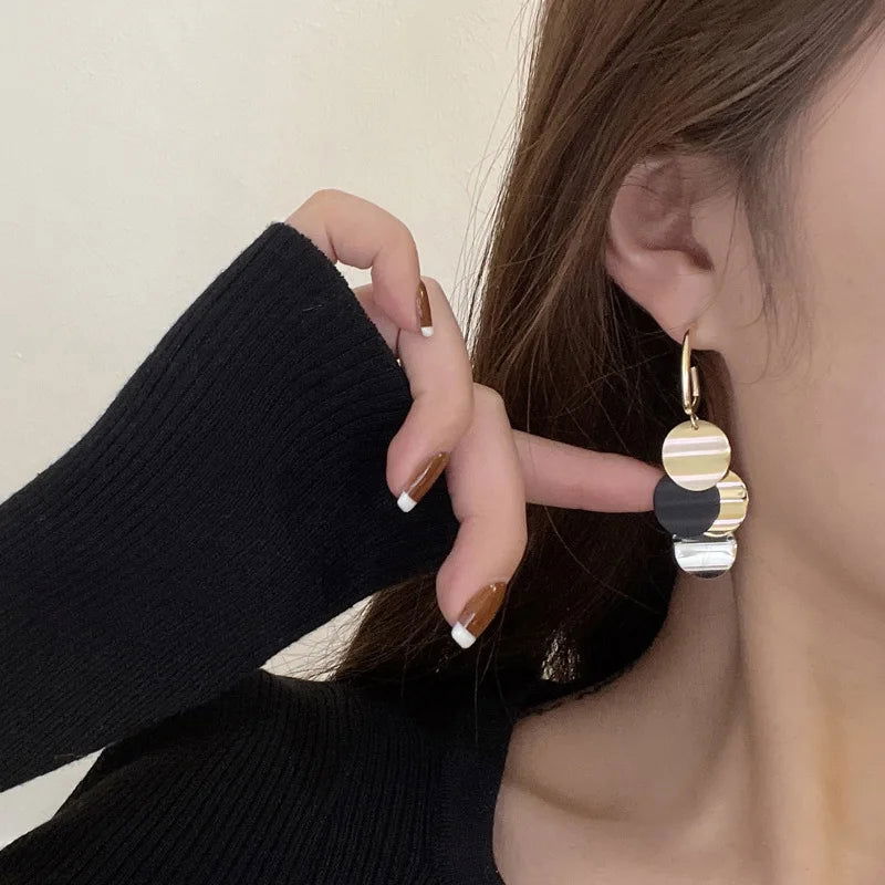 EMESA HOME Korean Fashion Circular Metal Sheet Earrings for Women - Vintage, Versatile, and Trendy Luxury Jewelry - Emesa Home