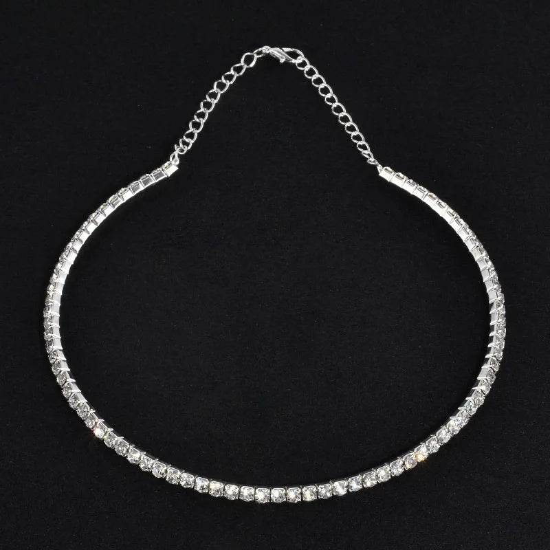 EMESA HOME Rhinestone Choker Necklace – Torques Collar, Statement Jewelry with Imitation Pearls for Women and Girls 1