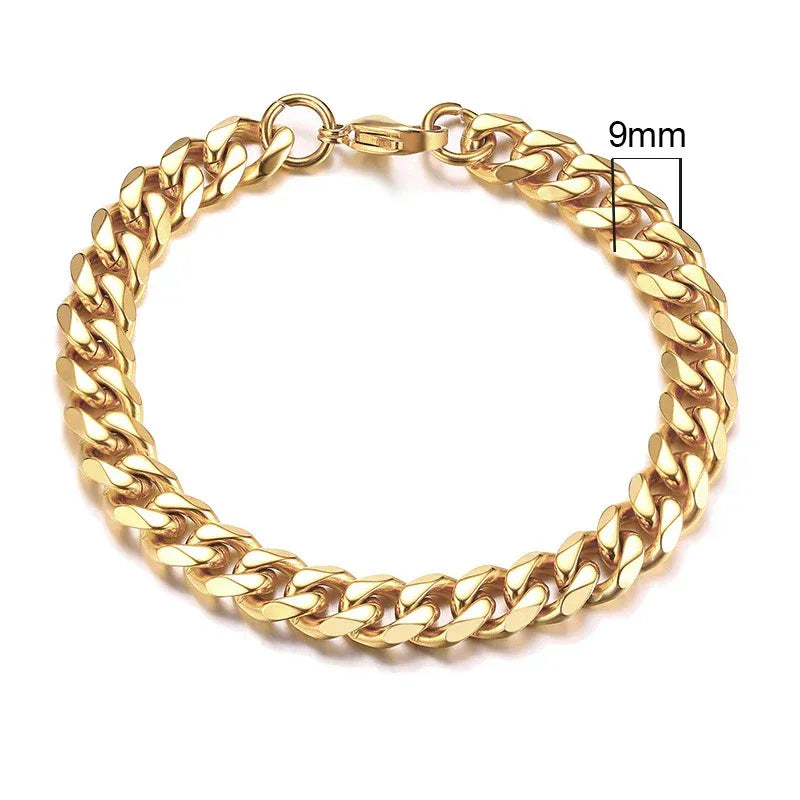 Gold chain bracelet with a 9mm width measurement on a white background