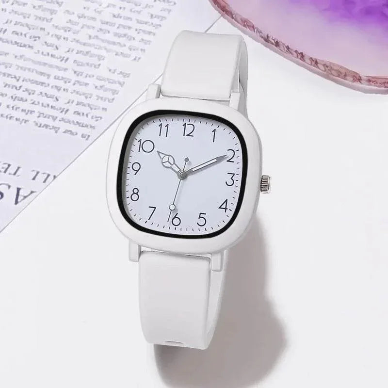 EMESA HOME Bear Design Women's Quartz Watch – Fashion Silicone Jelly Casual Watch for Girls & Ladies - EMESA HOME™