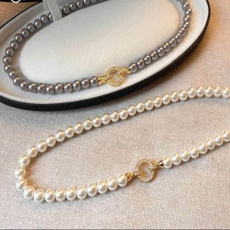 EMESA HOME French Elegant Micro Set Zircon Round Buckle Imitation Pearl Beaded Necklace, Women's Temperament Jewelry Sweet Accessories