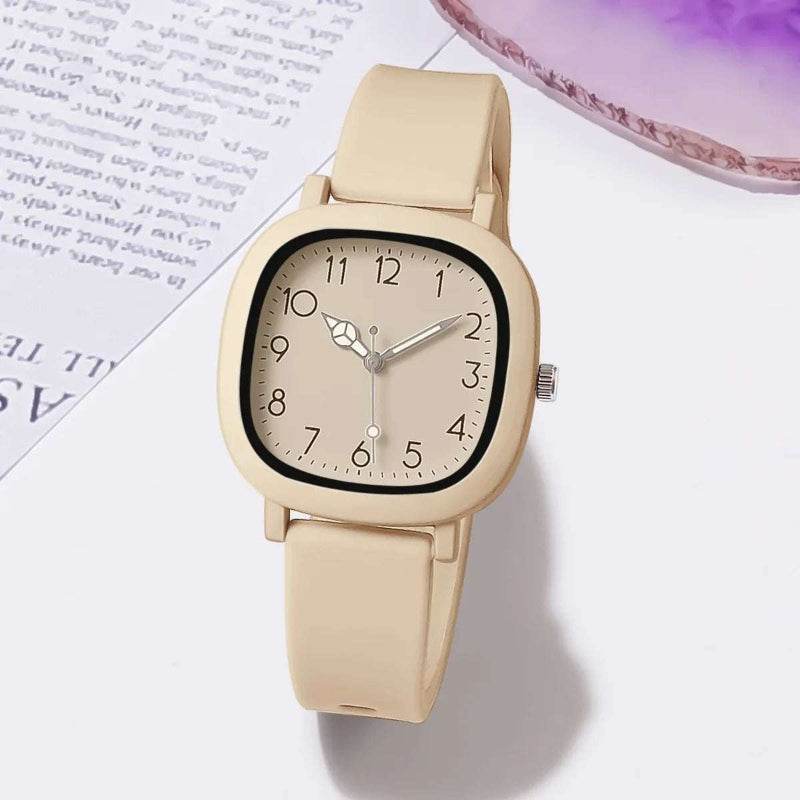 EMESA HOME Bear Design Women's Quartz Watch – Fashion Silicone Jelly Casual Watch for Girls & Ladies Ivory