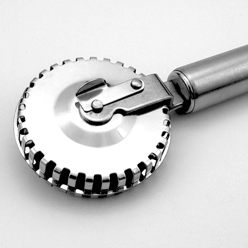 EMESA HOME Stainless Steel Pastry Roller – Double-Sided Embossing Cutter for Pie Crusts, Dumplings, and Decorative Dough Edges - Emesa Home