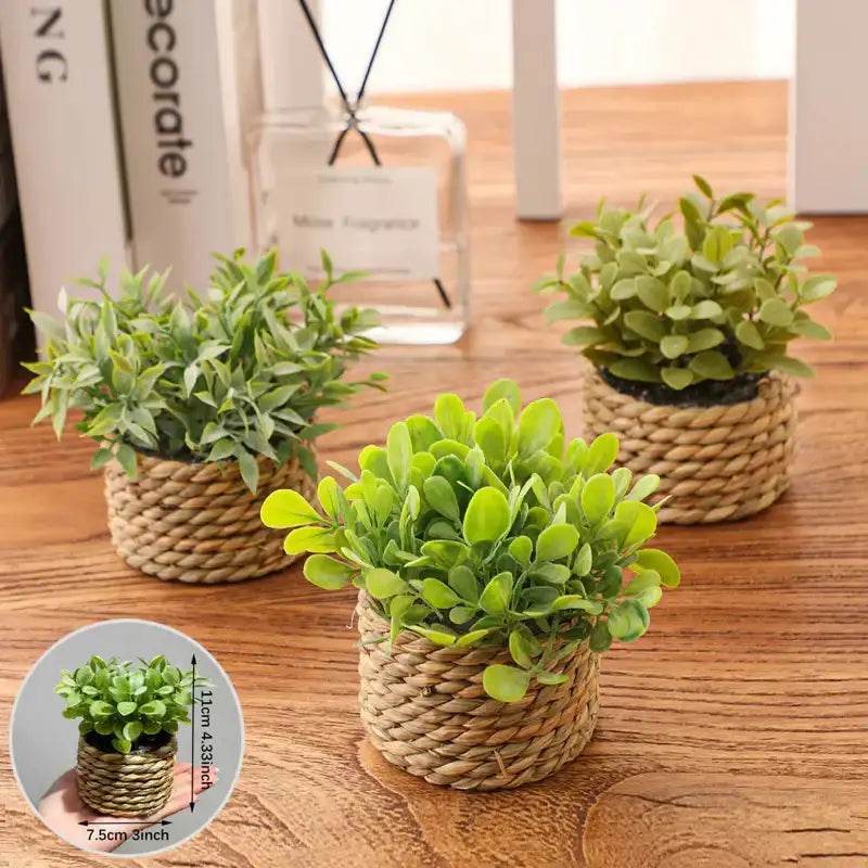 EMESA HOME Green Artificial Eucalyptus Grass - Small Woven Potted Plant, 11cm PE Material, Home Decoration