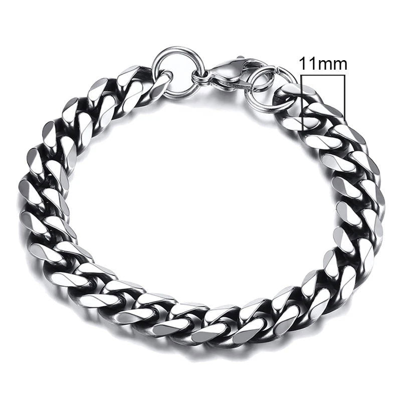 The EMESA HOME Chunky Miami Curb Chain Bracelet is a bold and stylish accessory designed for those who appreciate a statement piece of jewelry - Emesa Home